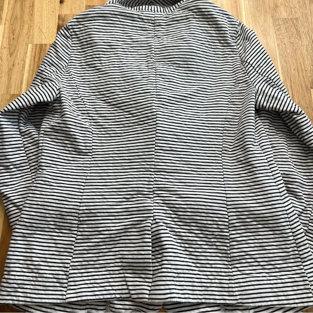 Banana Republic Striped Blazer Jacket Women’s Medium - Picture 5 of 5